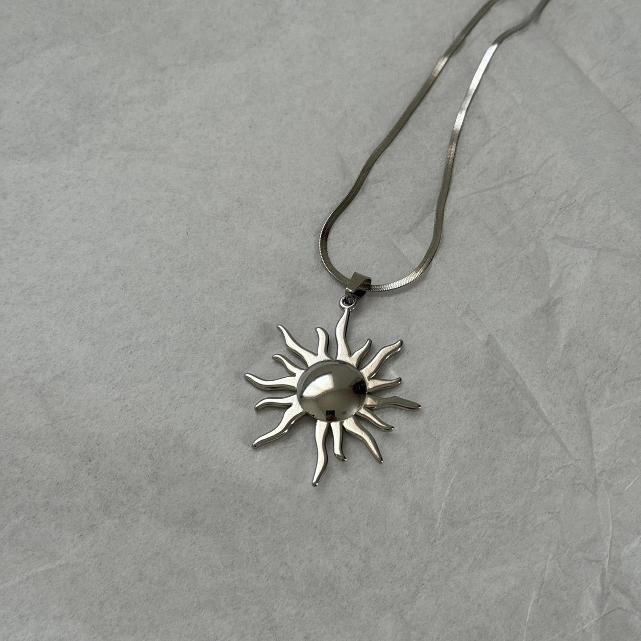 Big solar pendant necklace with Snake chain in silver
