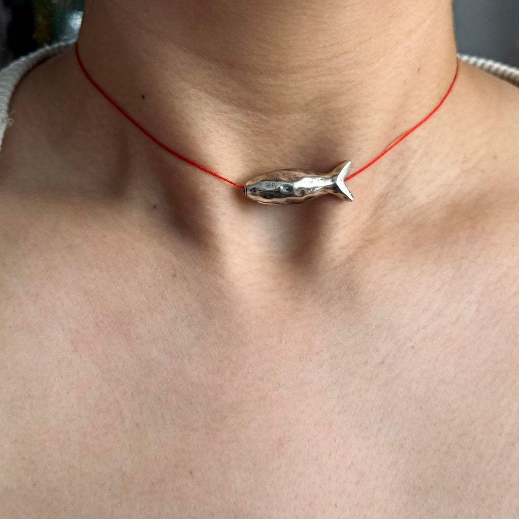 Fish red choker necklace