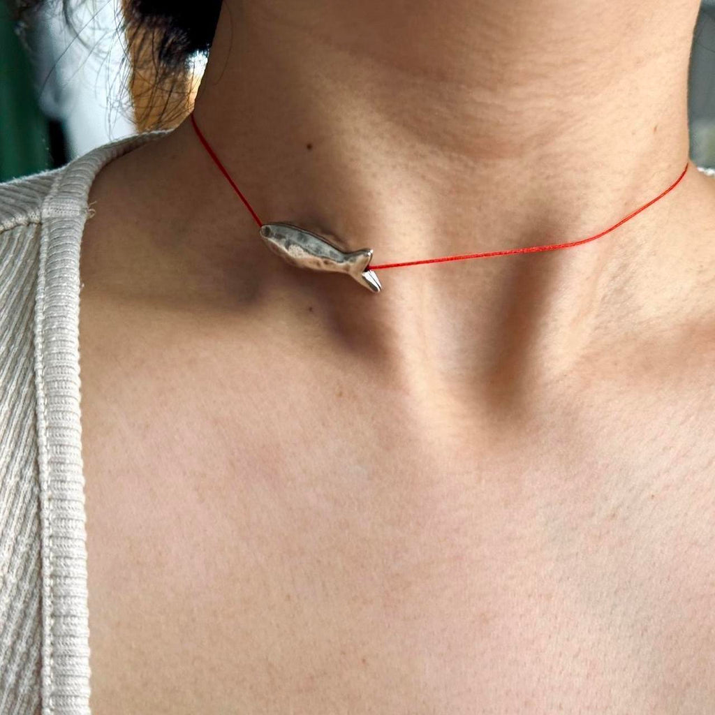Fish red choker necklace