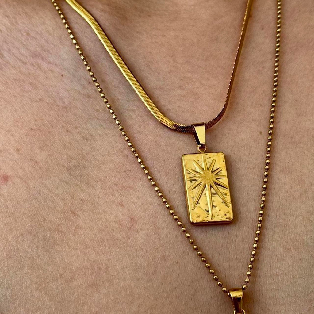 Sunburst square pendant necklace