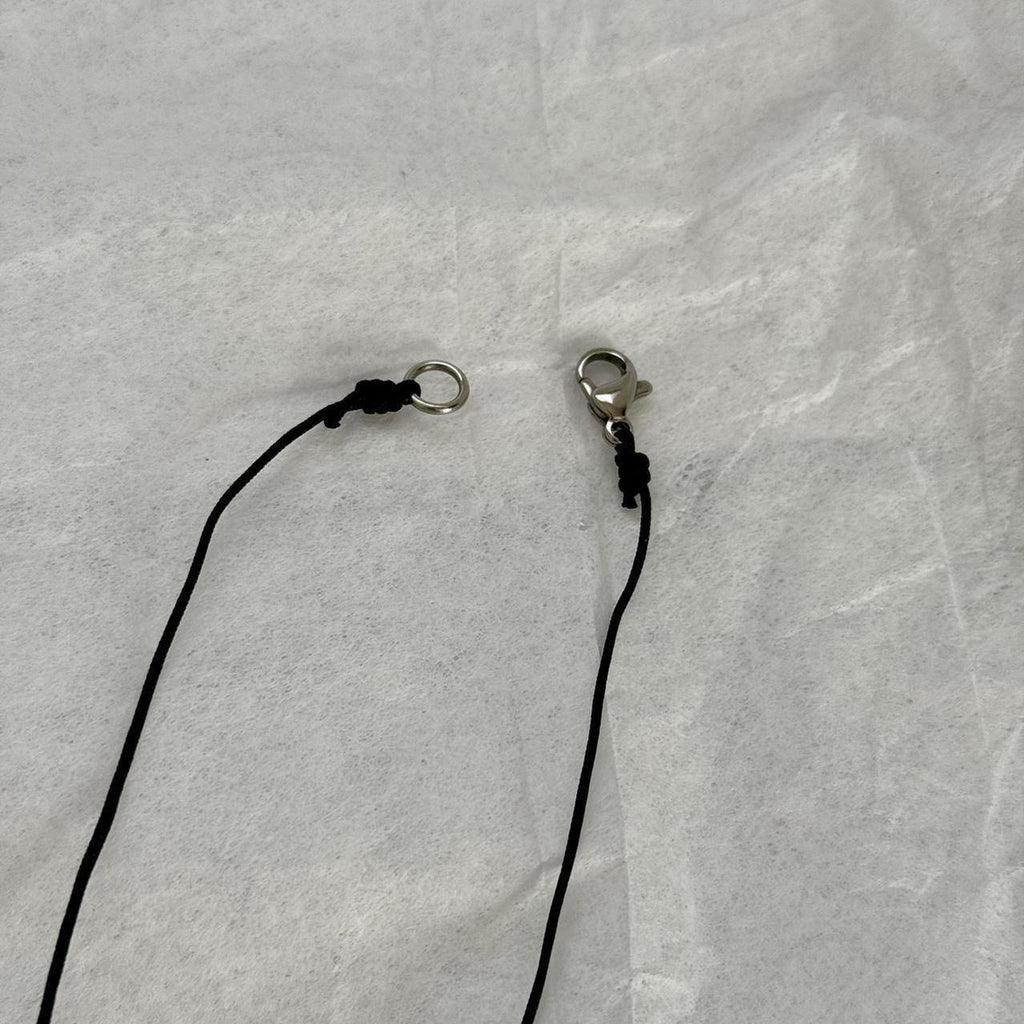 Red heart choker necklace