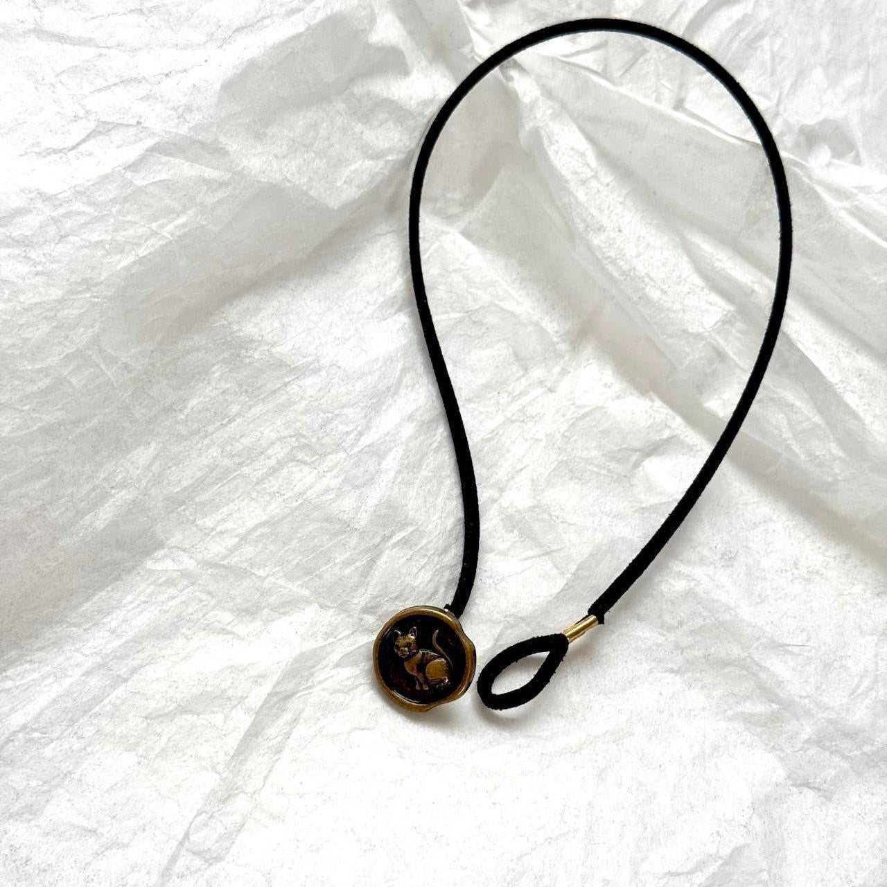 Cat button corded choker