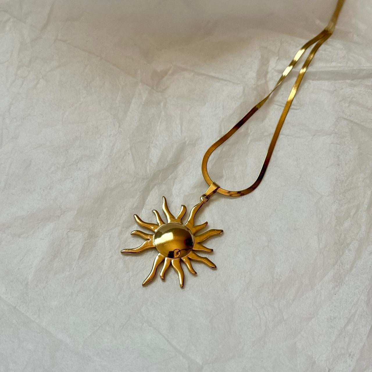 Big solar pendant necklace with Snake chain