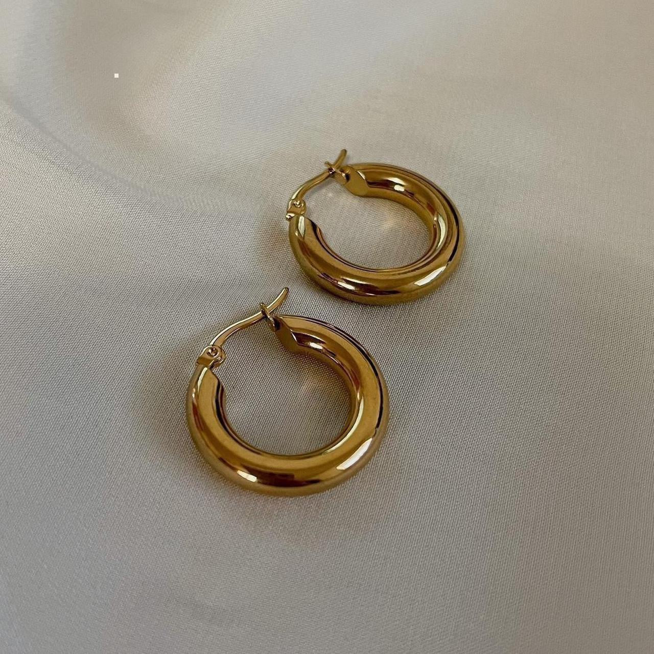 Chunky thick hoop earrings