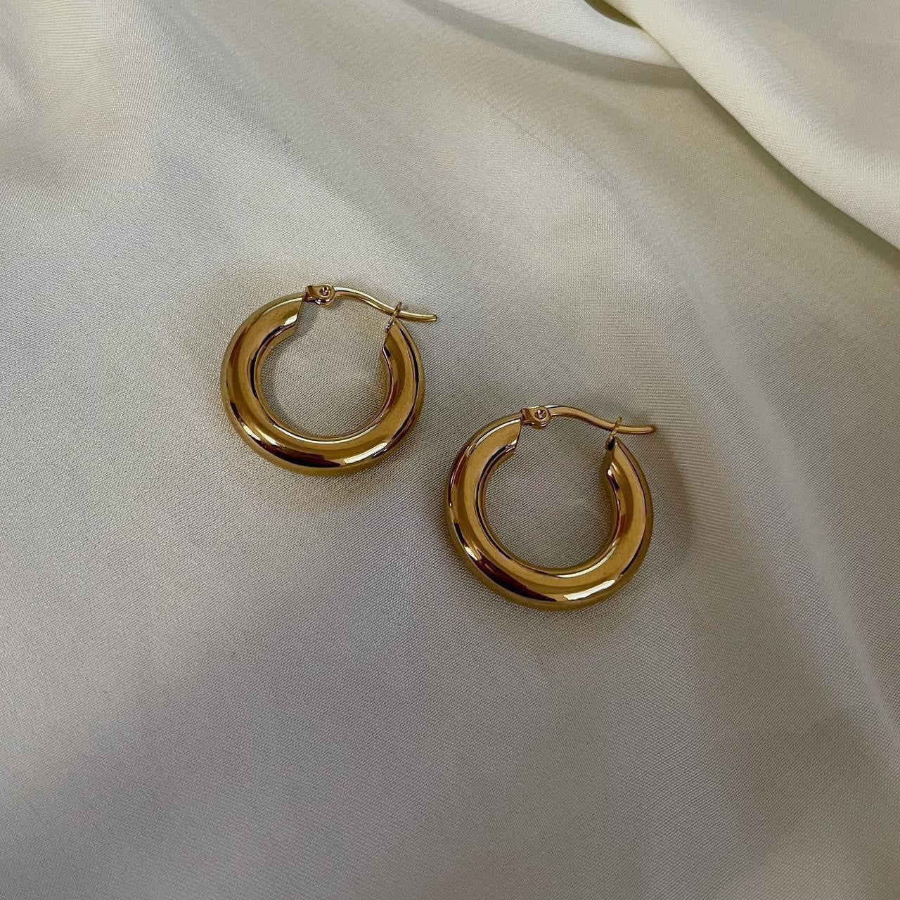 Chunky thick hoop earrings