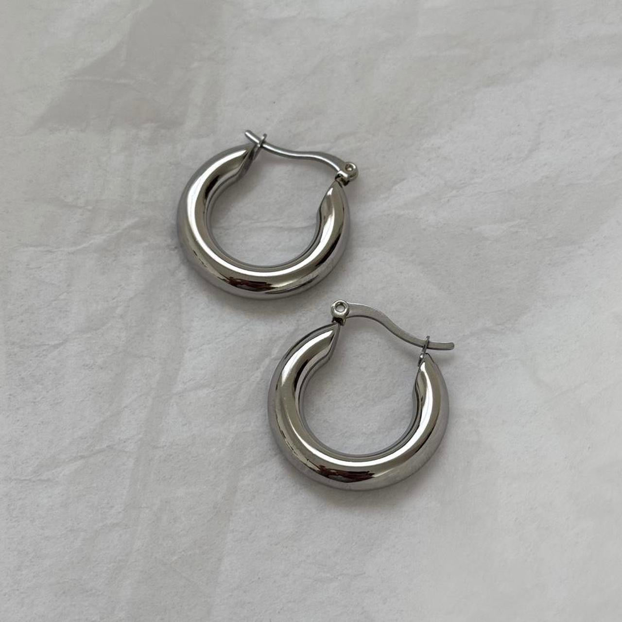 Chunky thick hoop earrings in silver